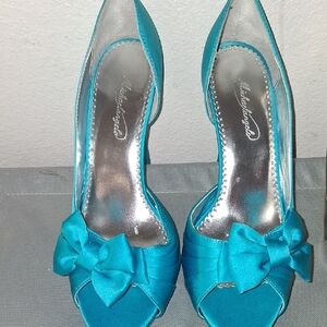 Michelangelo Turquoise Peep-Toe Heels with Bow